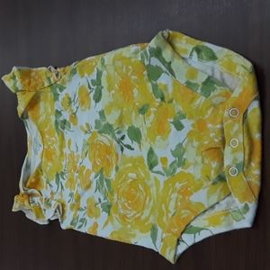 Girls 6-9m onesies 9pcs